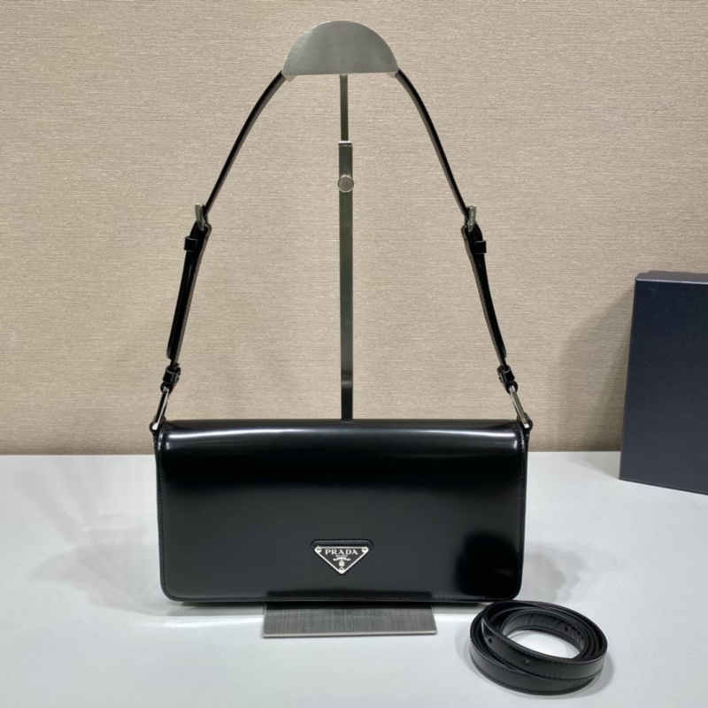 Pra*a top handle bags